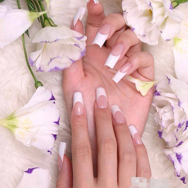 beautiful nails at glamour nails